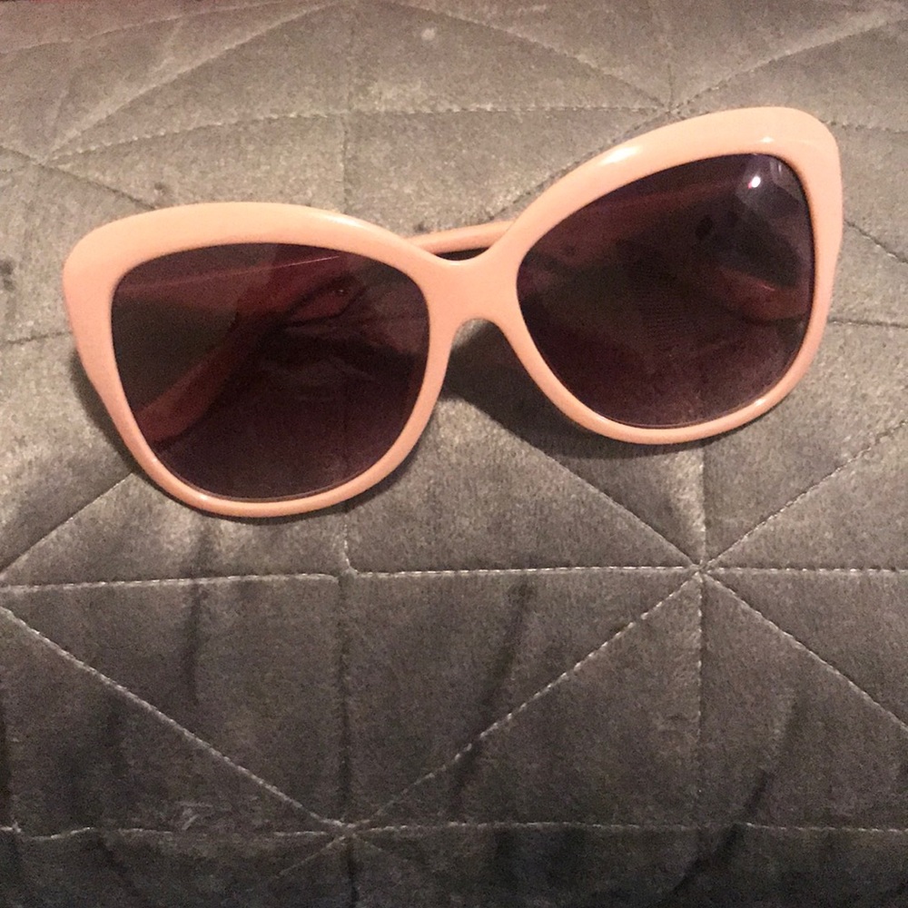 Oversized sunglasses